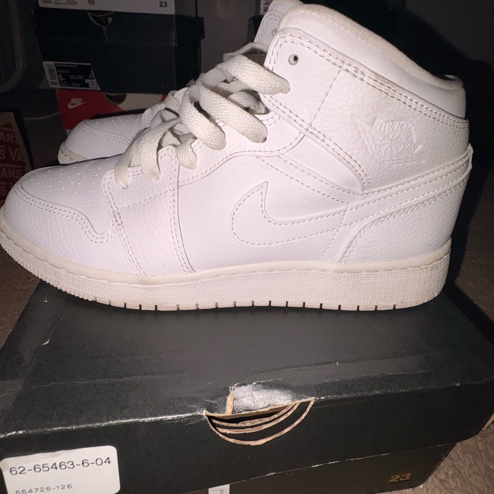 Nike Kids White Mid-Top Sneakers